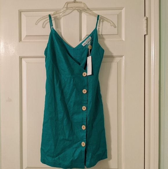 LUSH x Lulu's Billie Green Button Front Mini Wrap - Picture 4 of 6